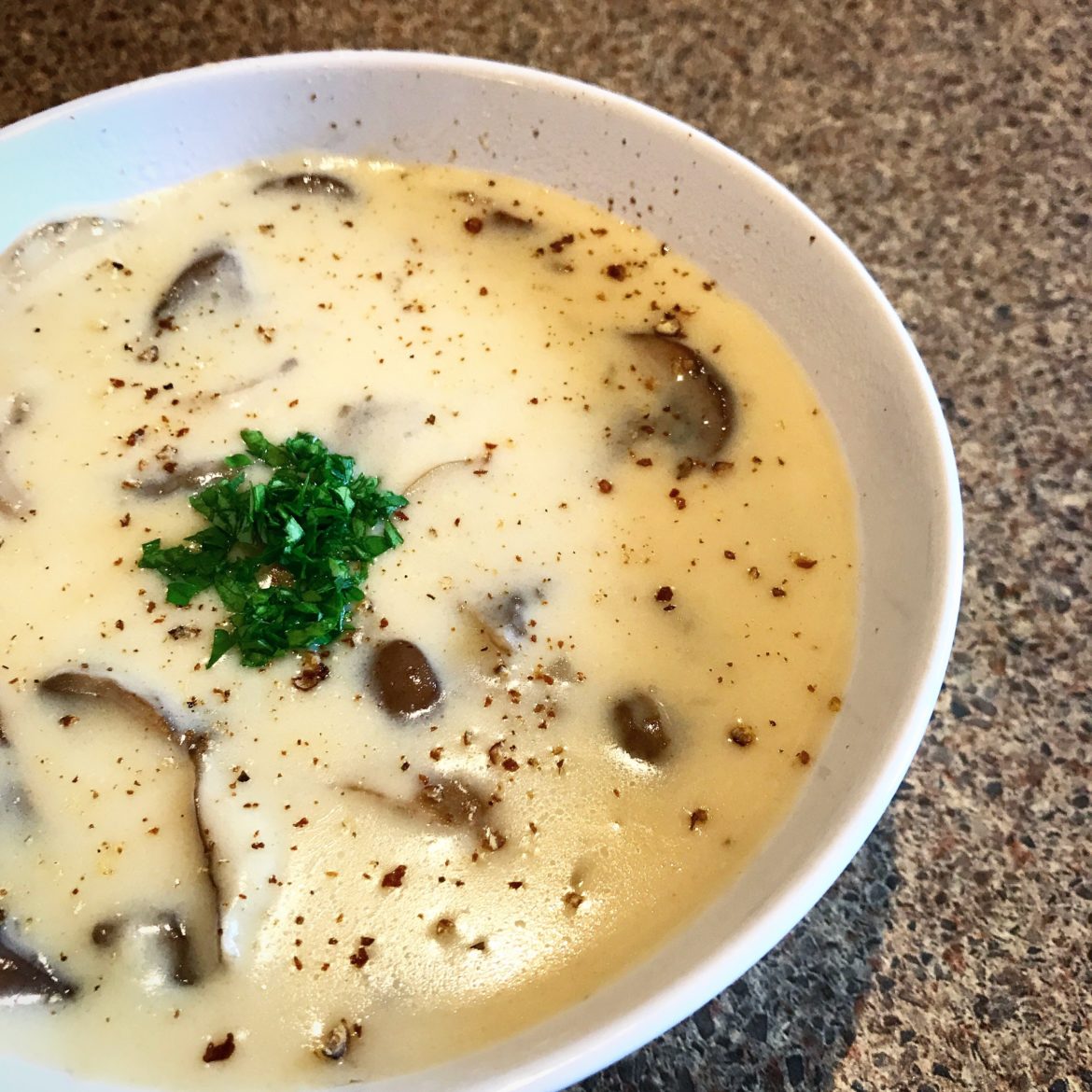 Recipe: Simply Delicious Cream of Mushroom Soup